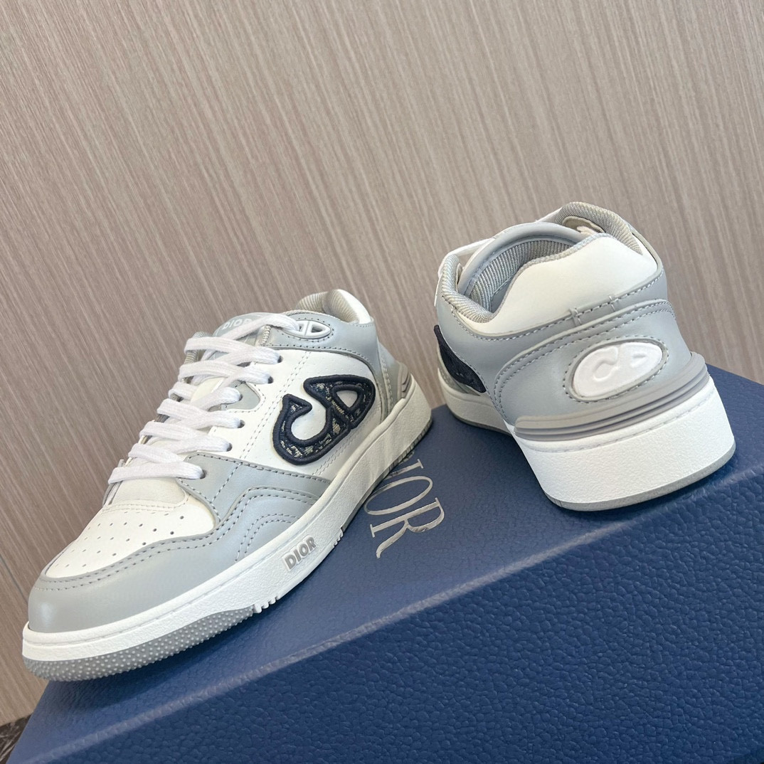 UA D*0r B57 Low-Top Sneaker Gray and White