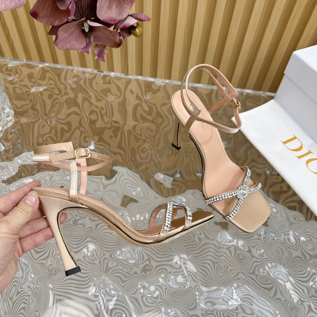 UA D*0r Slingback Pump