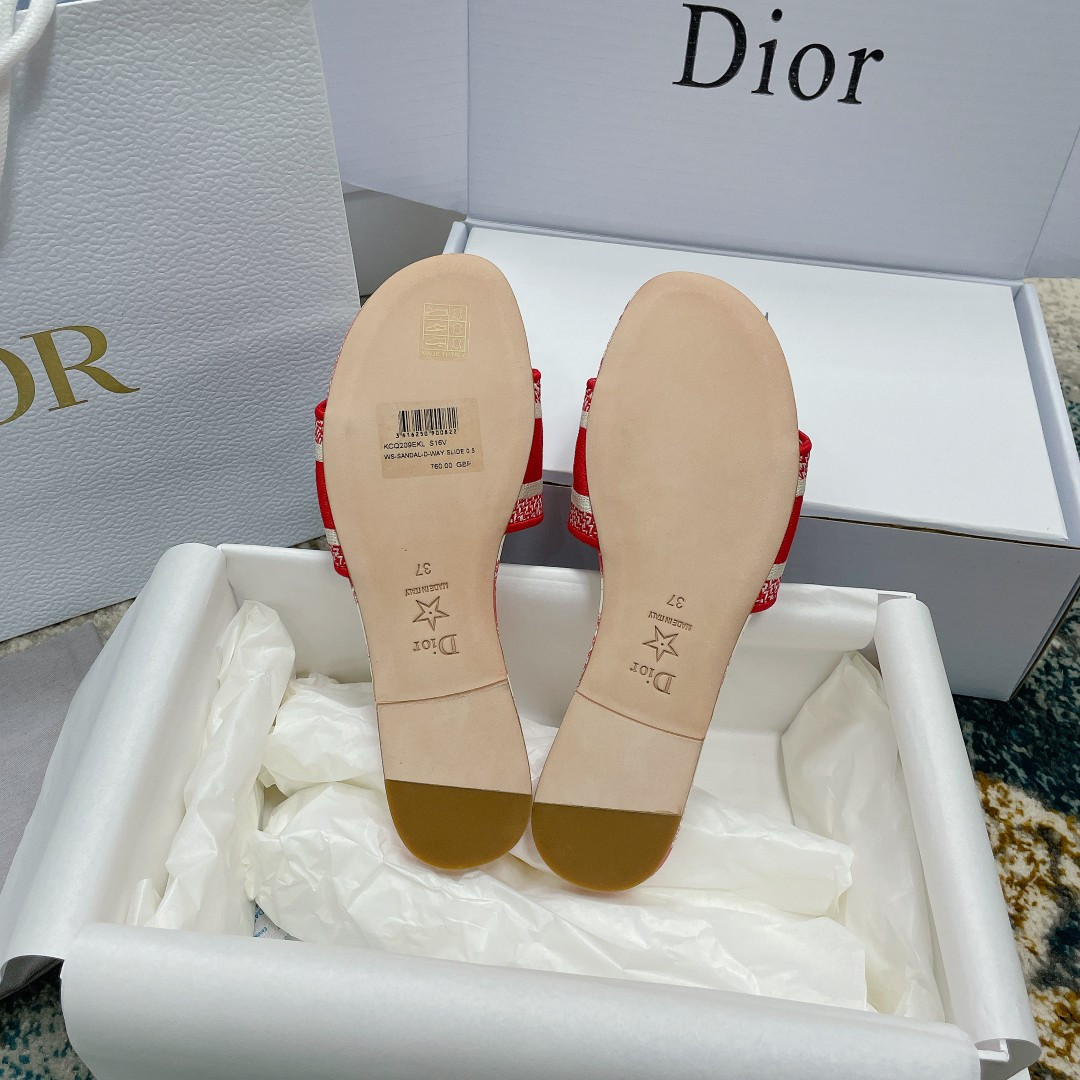 UA D*0r Dway Slide