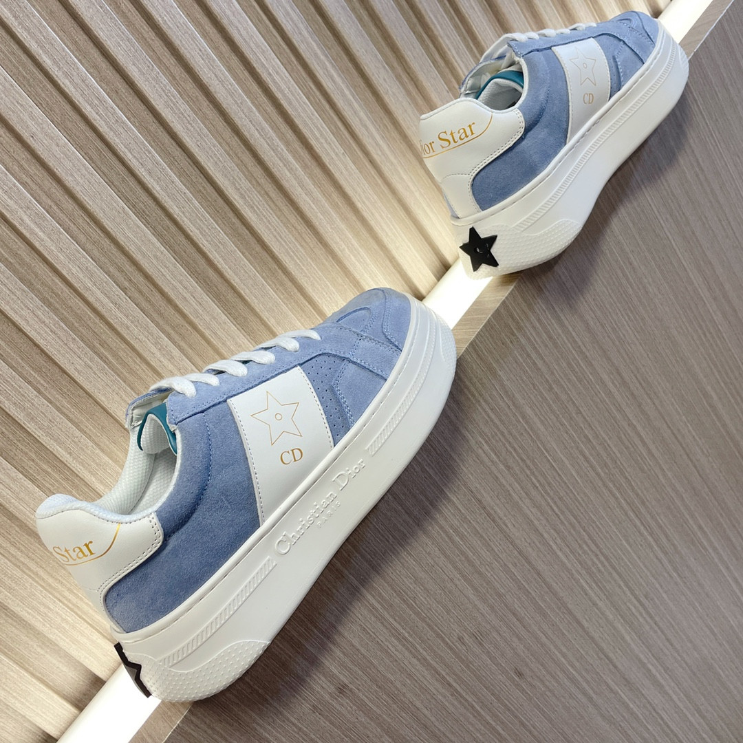 UA D*0r Star Platform Sneaker