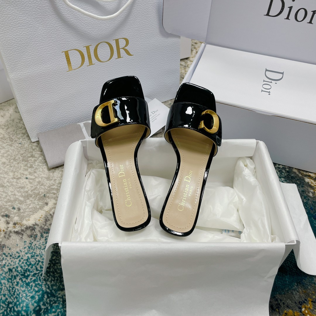 UA D*0r Or C