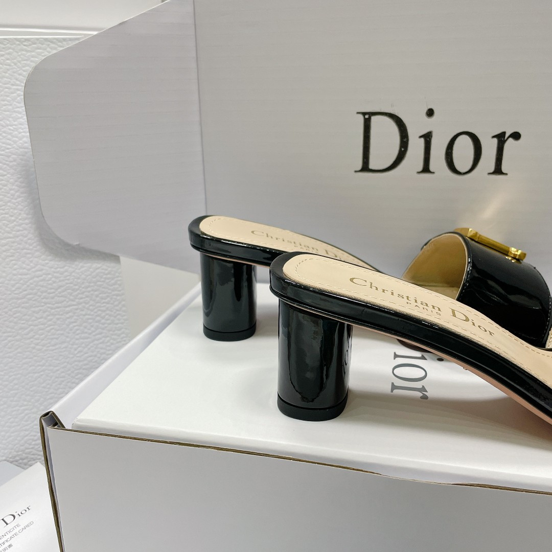 UA D*0r Or C