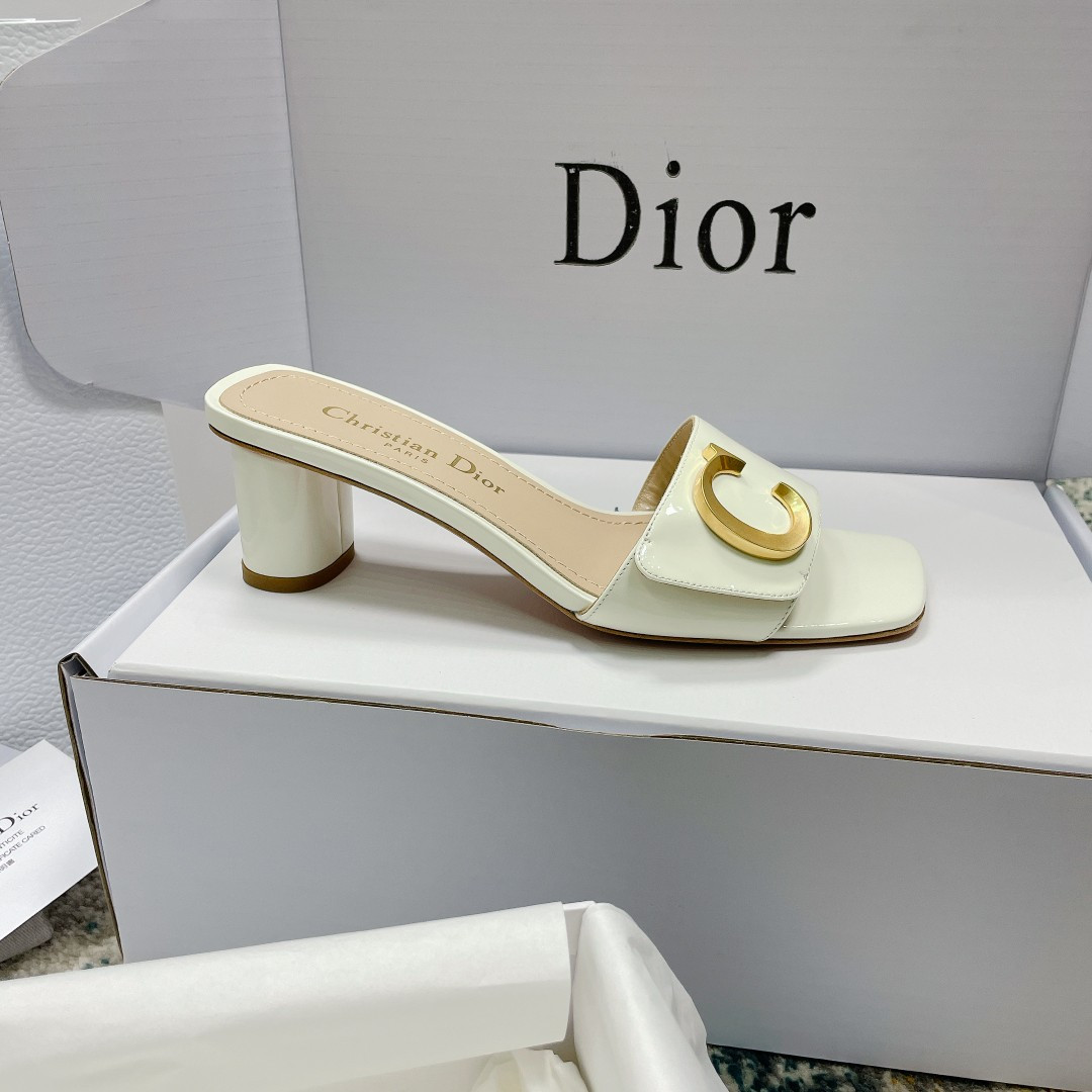 UA D*0r Or C