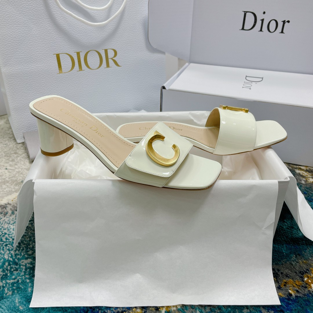 UA D*0r Or C