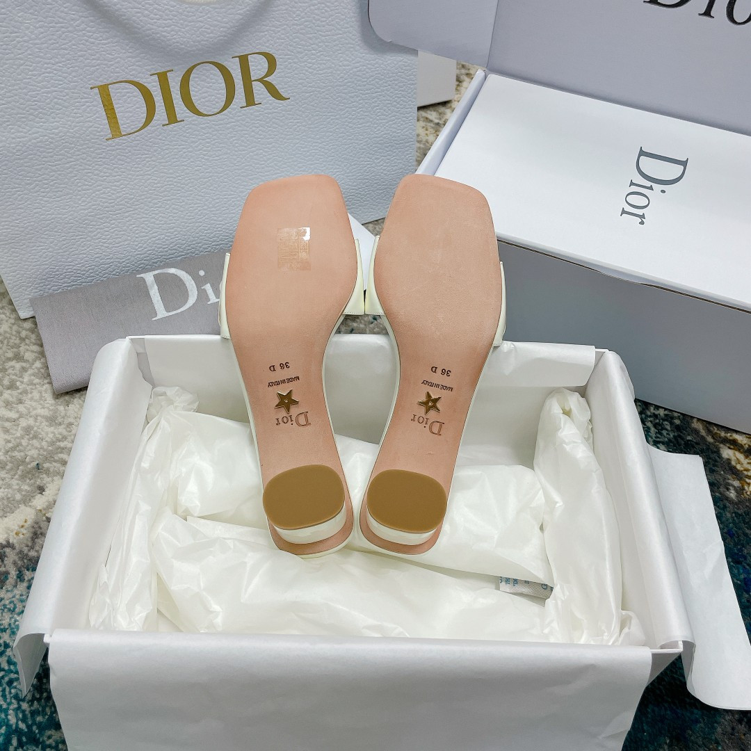 UA D*0r Or C