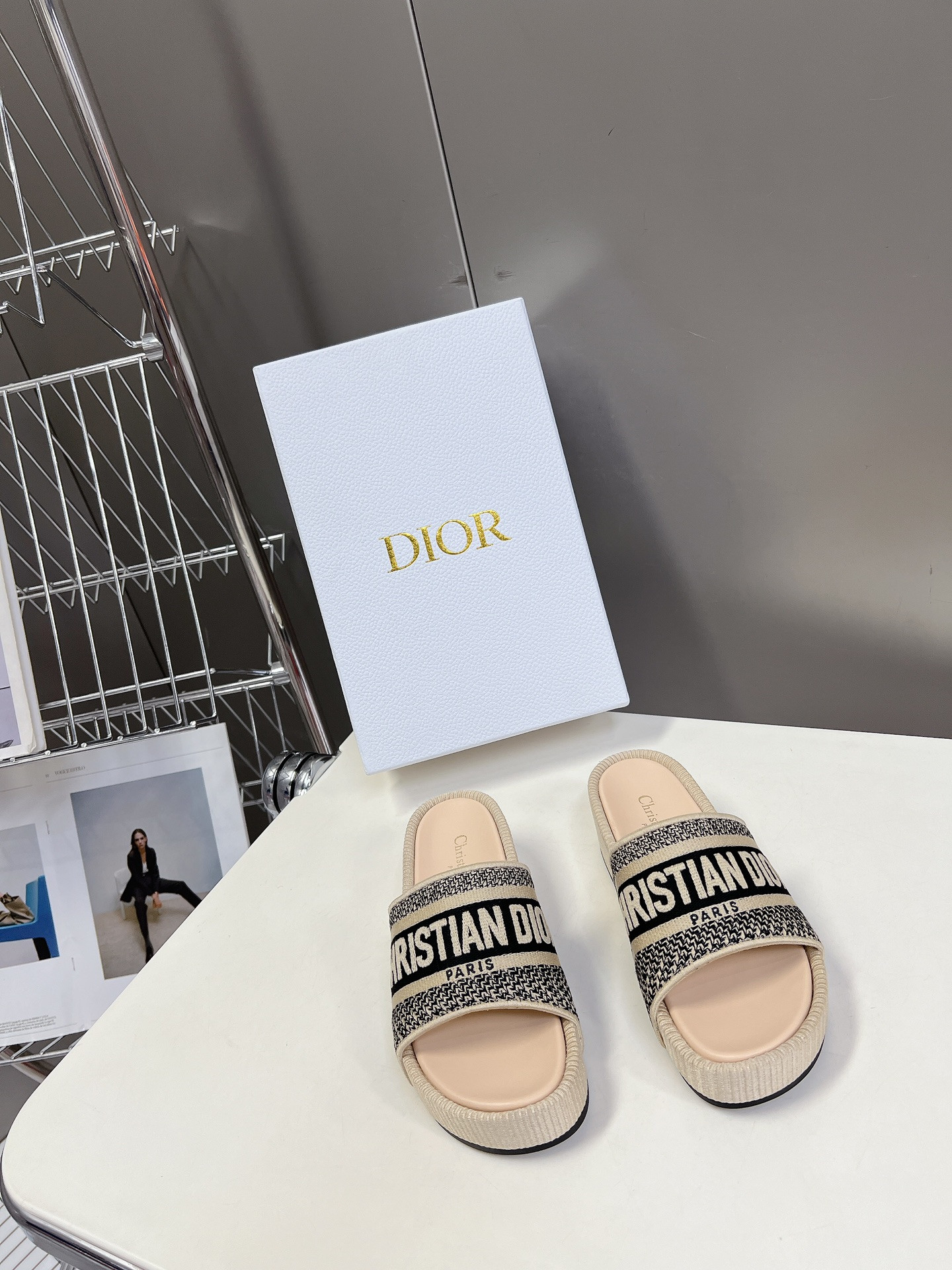 UA D*0r Platform Sandals