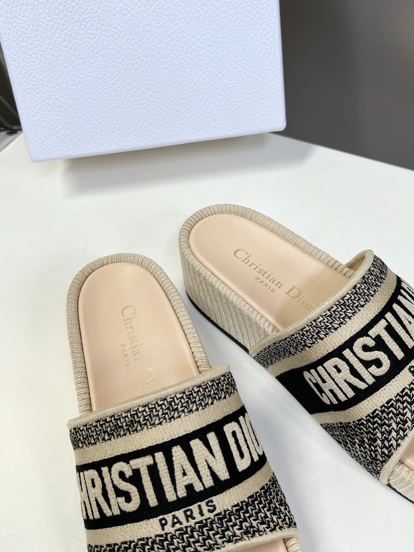 UA D*0r Platform Sandals