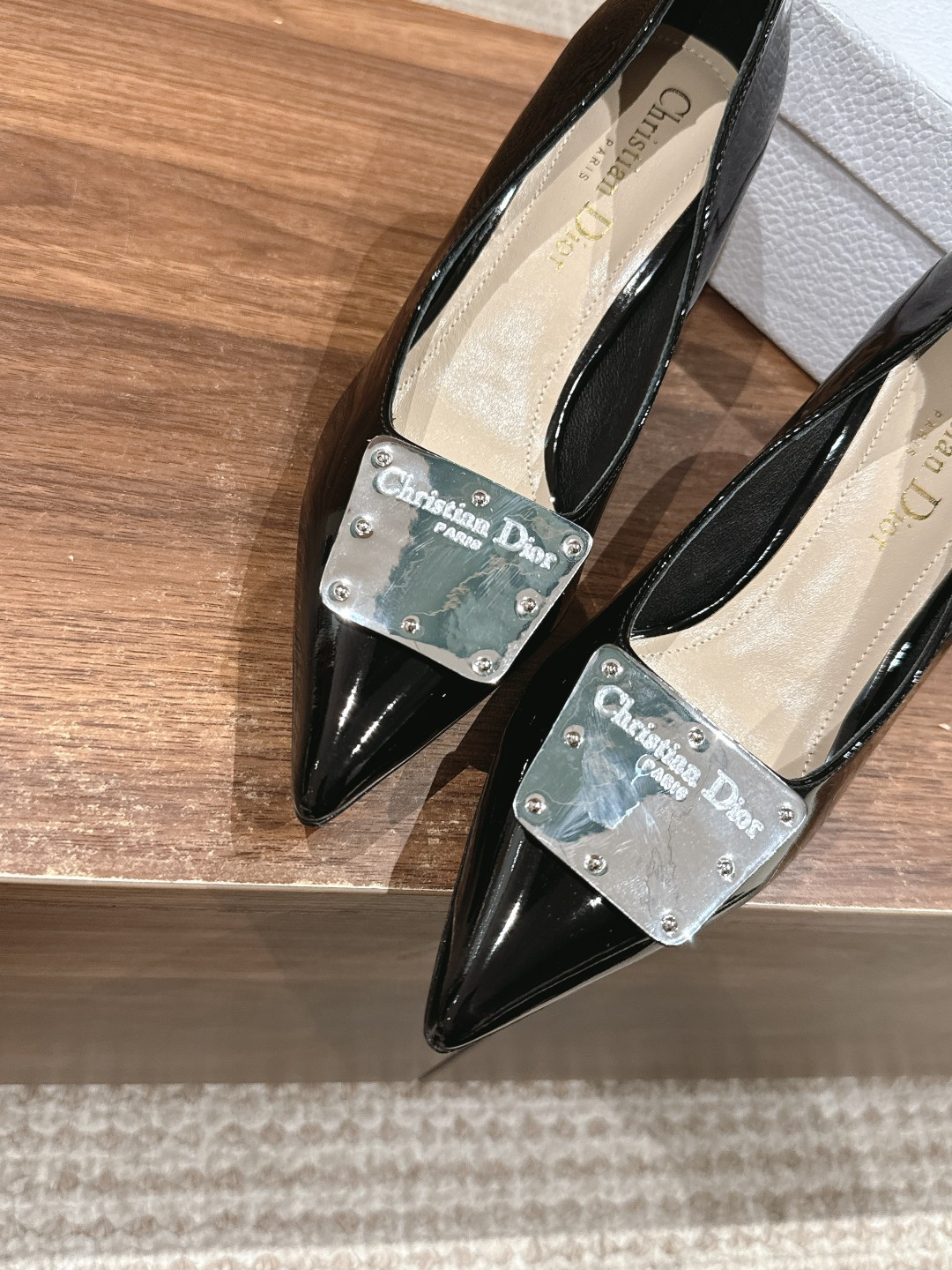 UA Ch**an D*0r La Parusienne Pump