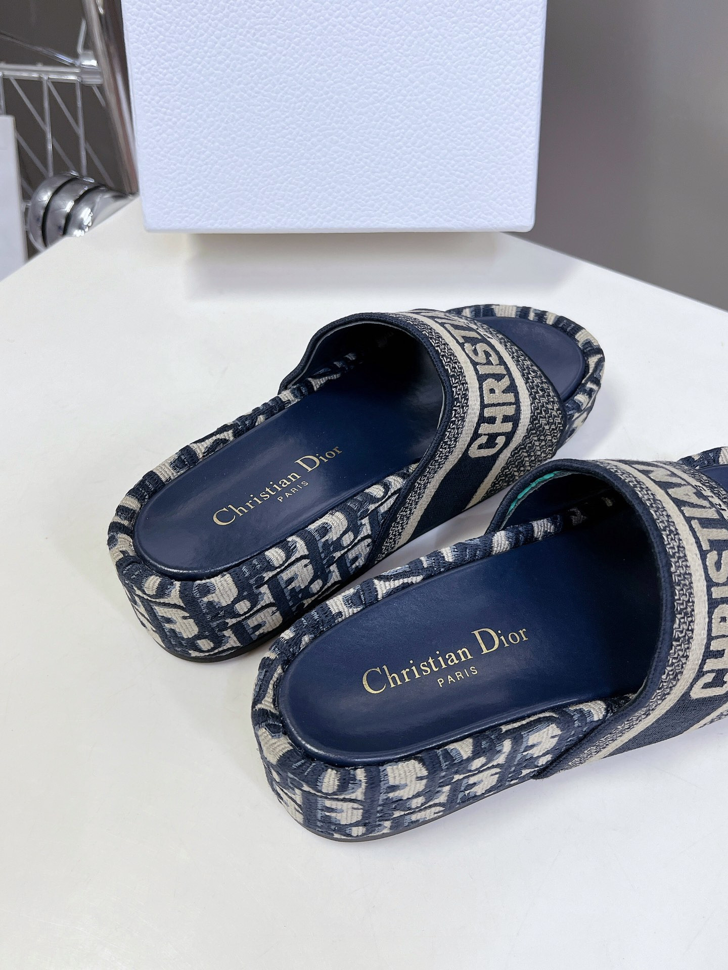 UA D*0r Platform Sandals