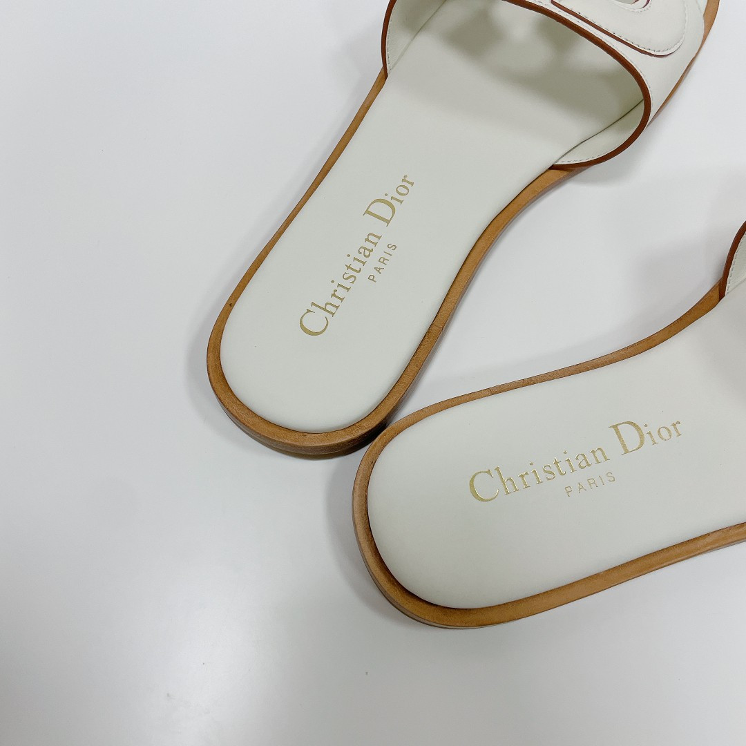 UA D*0r D-Club Slide White