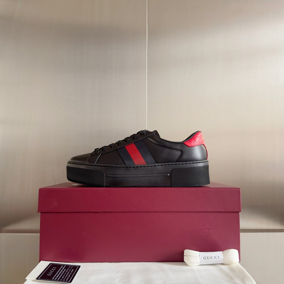 UA G*u*i ACE SNEAKER