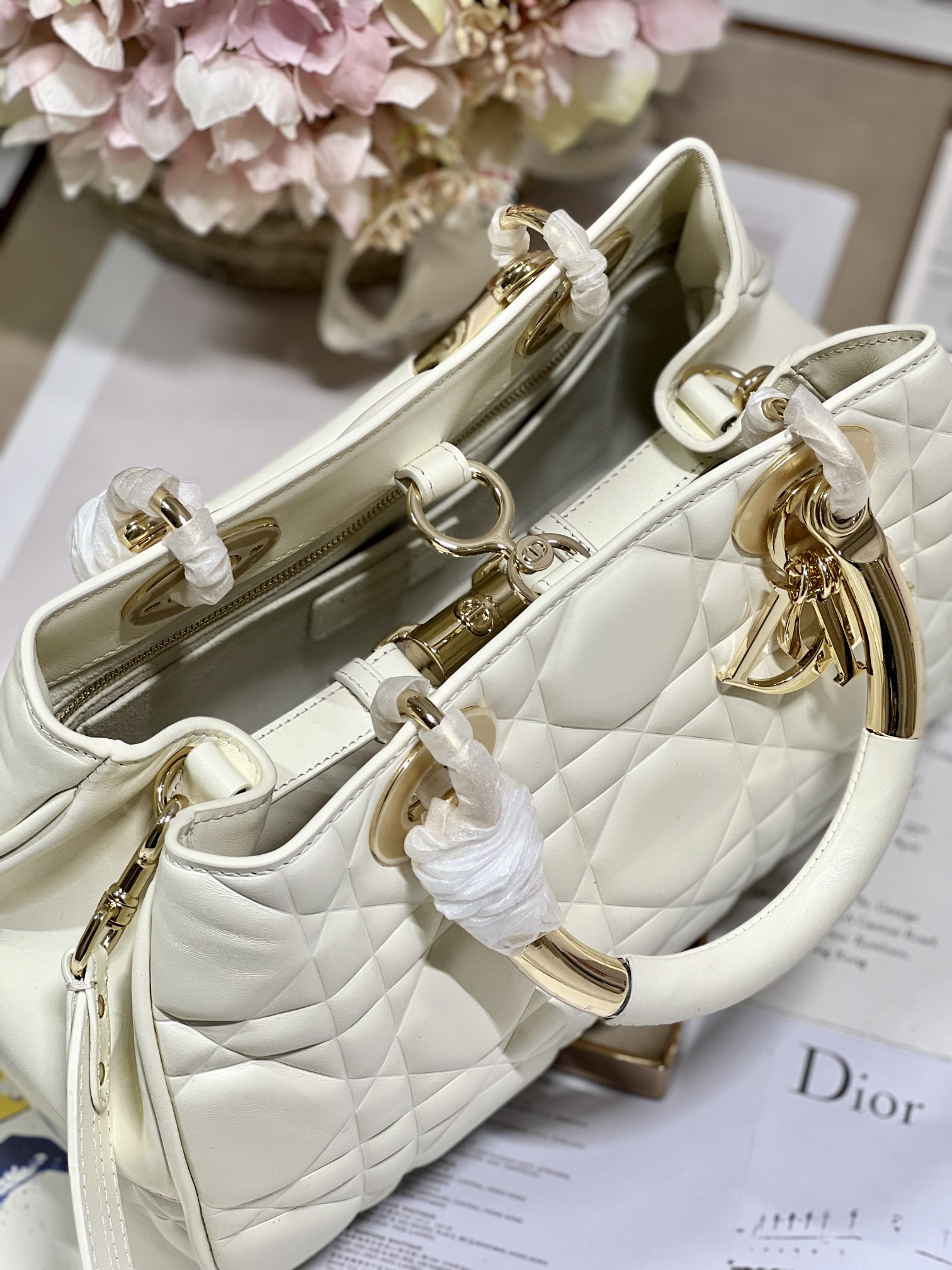 Lady D*0r 95•22 30×18.5×11.5cm