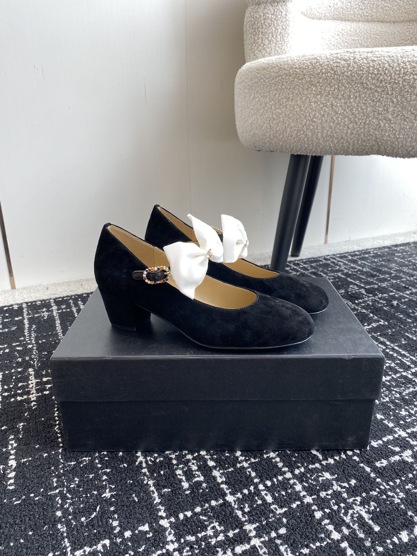 UA Ch*el MARY JANES