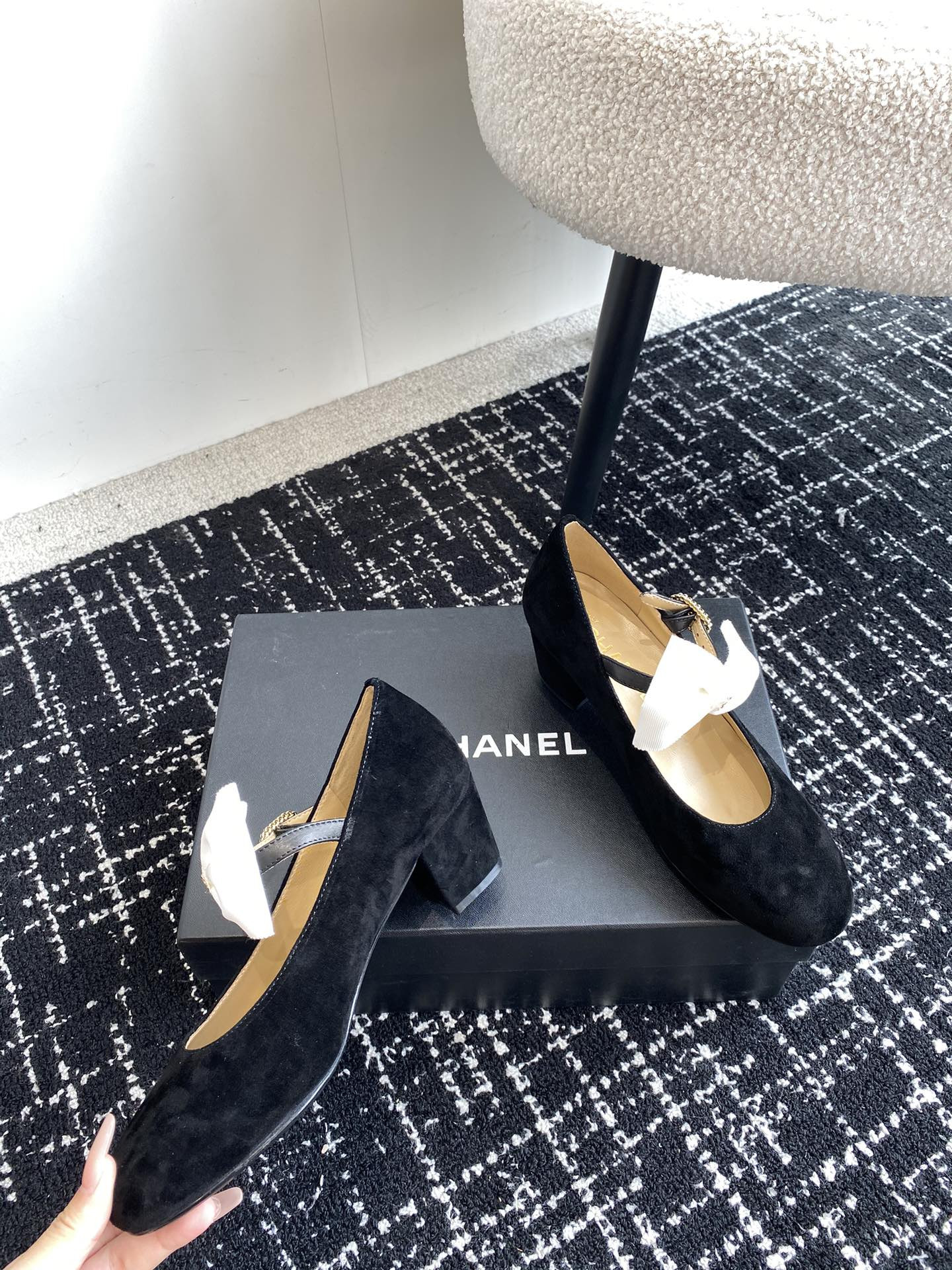 UA Ch*el MARY JANES