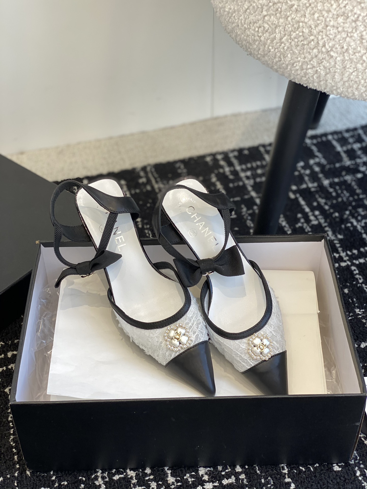 UA Ch*el SLINGBACKS
