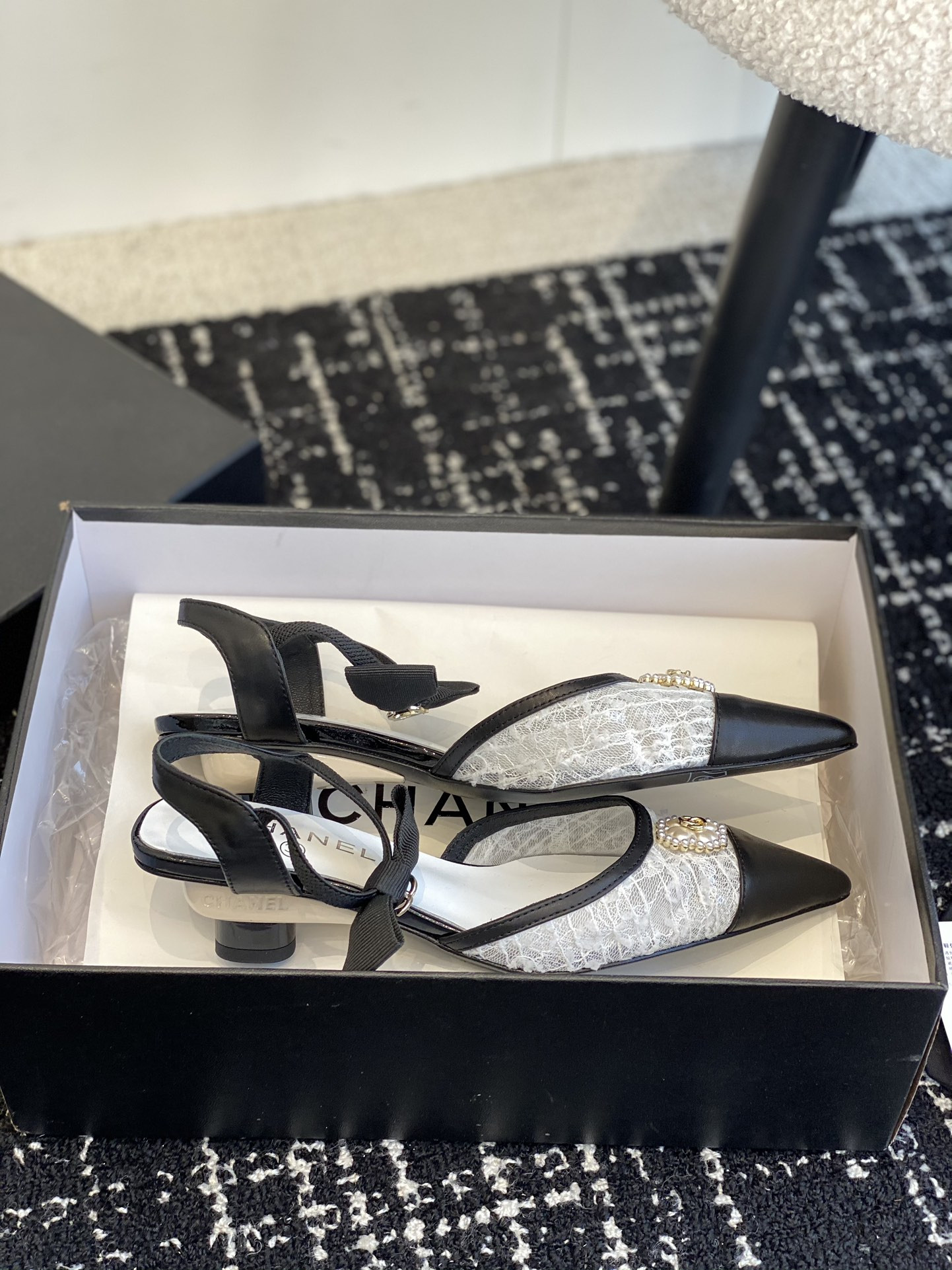 UA Ch*el SLINGBACKS