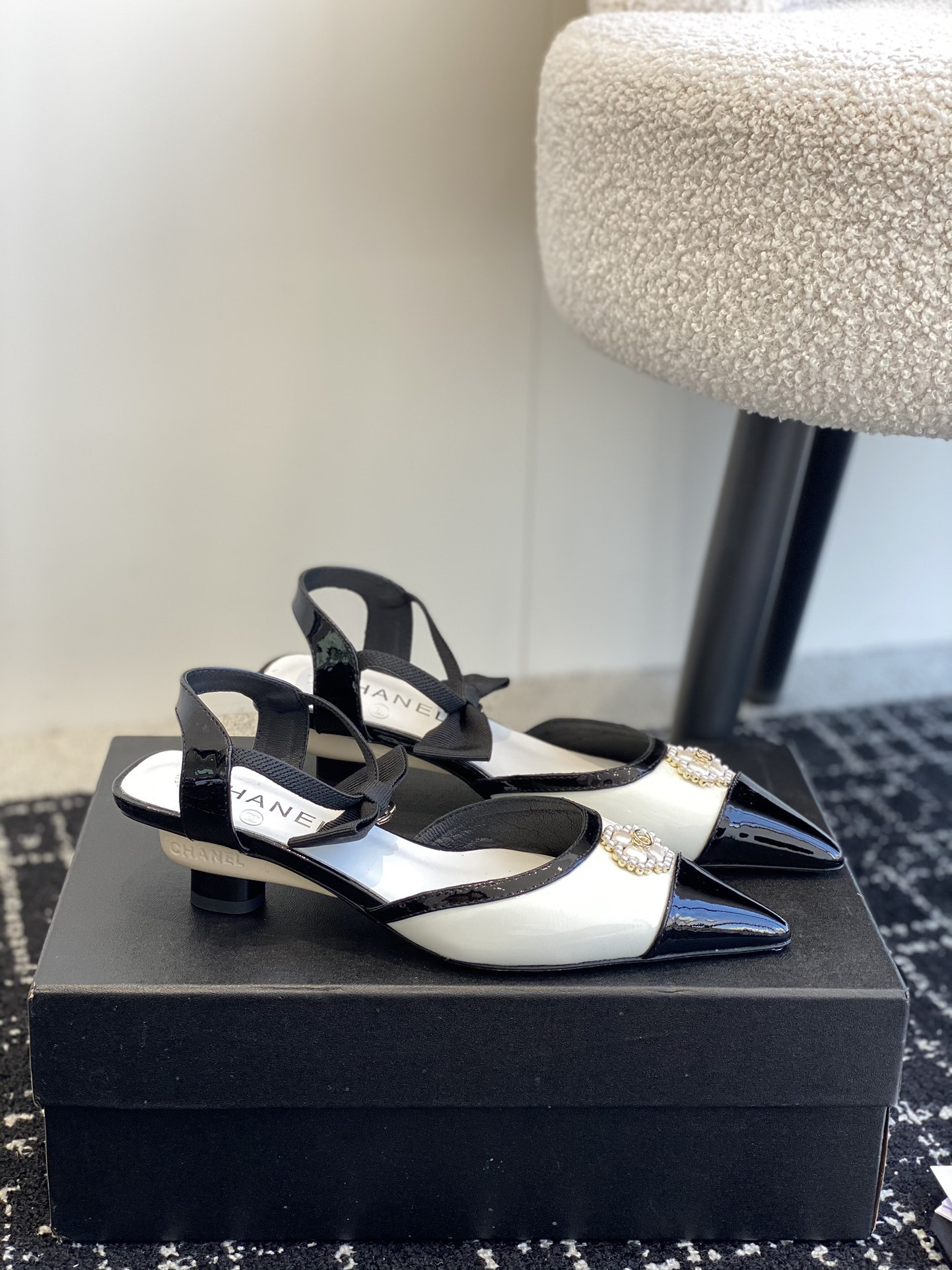 UA Ch*el SLINGBACKS