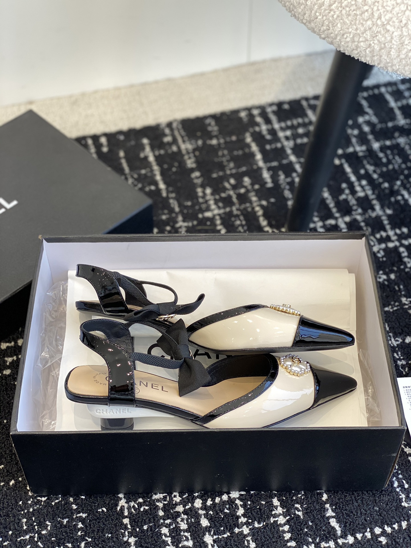 UA Ch*el SLINGBACKS