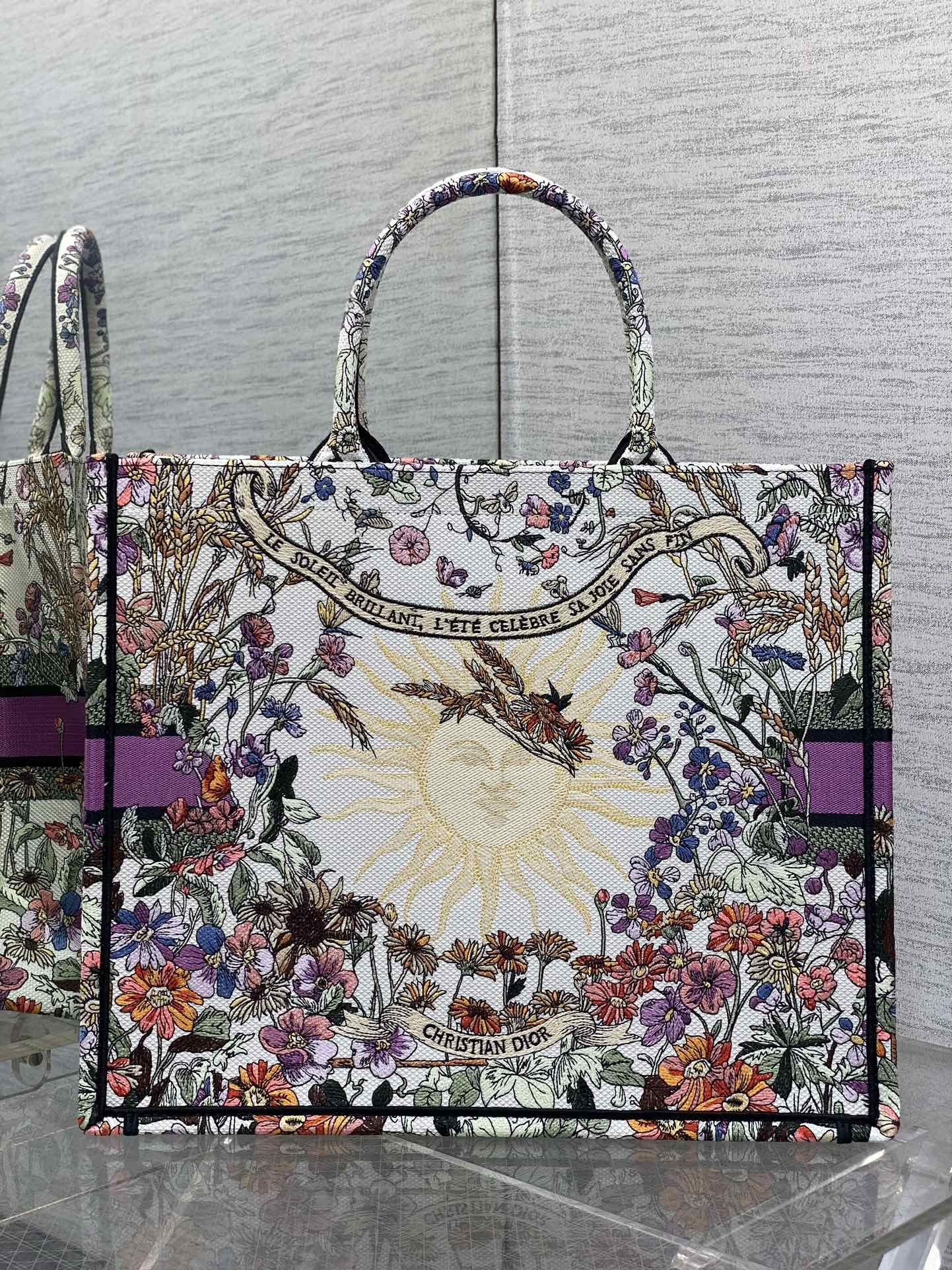 D*0r Book Tote Ecru Multicolor D*0r 4 Saisons Été Soleil Embroidery 42 x18 x35cm