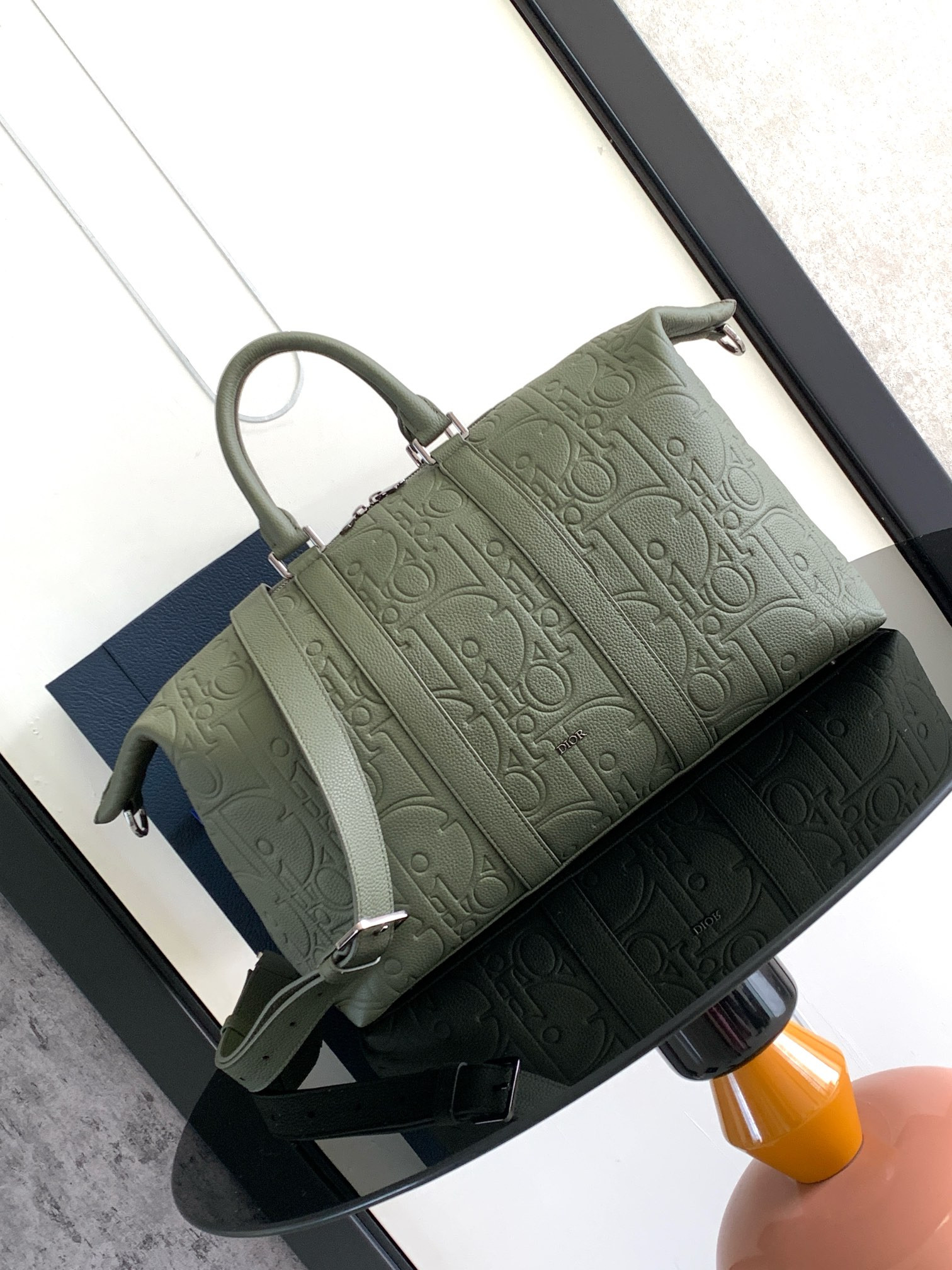 D*0r Weekender 40 Khaki D*0r Gravity Leather and Khaki Grained Calfskin 57.5 x 34.5 x 22 cm