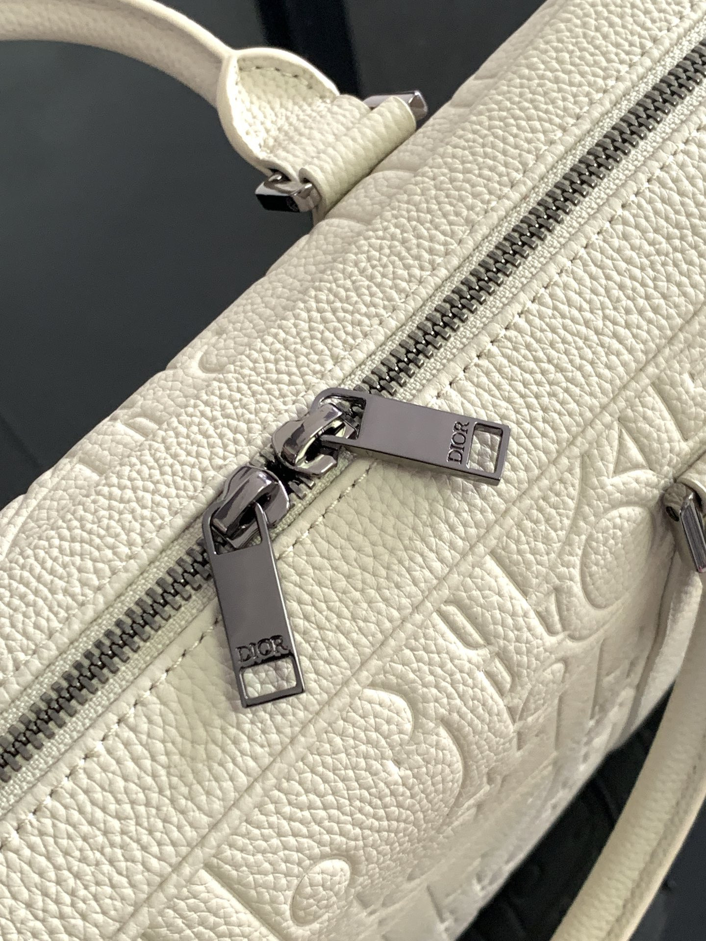 D*0r Briefcase White D*0r Gravity Leather and White Grained Calfskin 37 x 28 x 6 cm