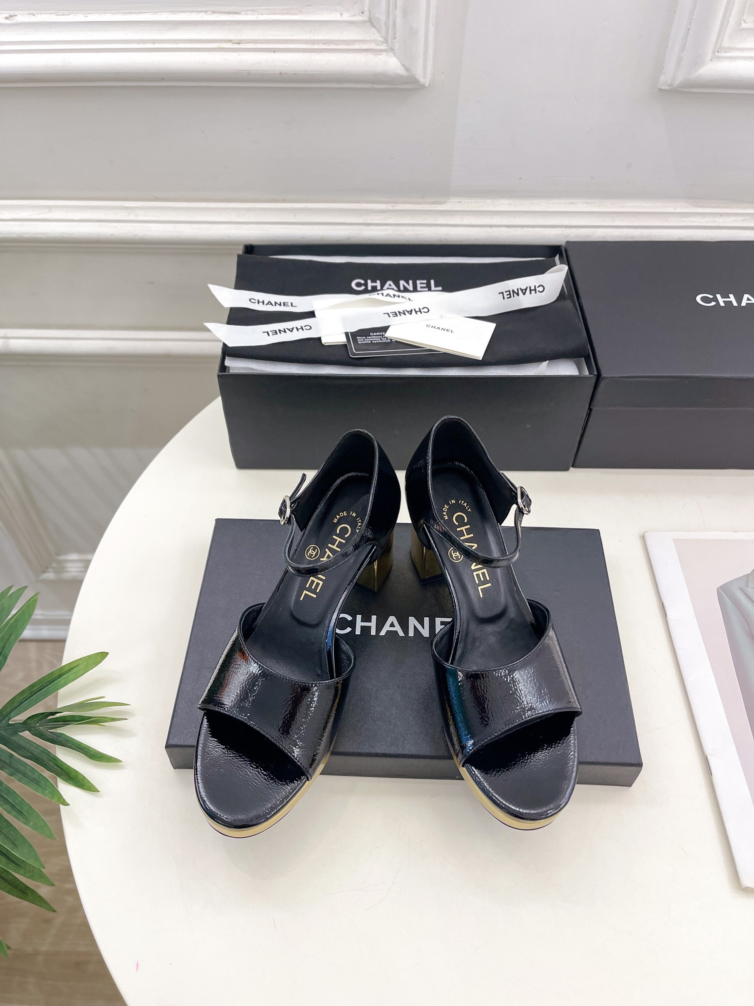 UA Ch*el HEELED SANDALS