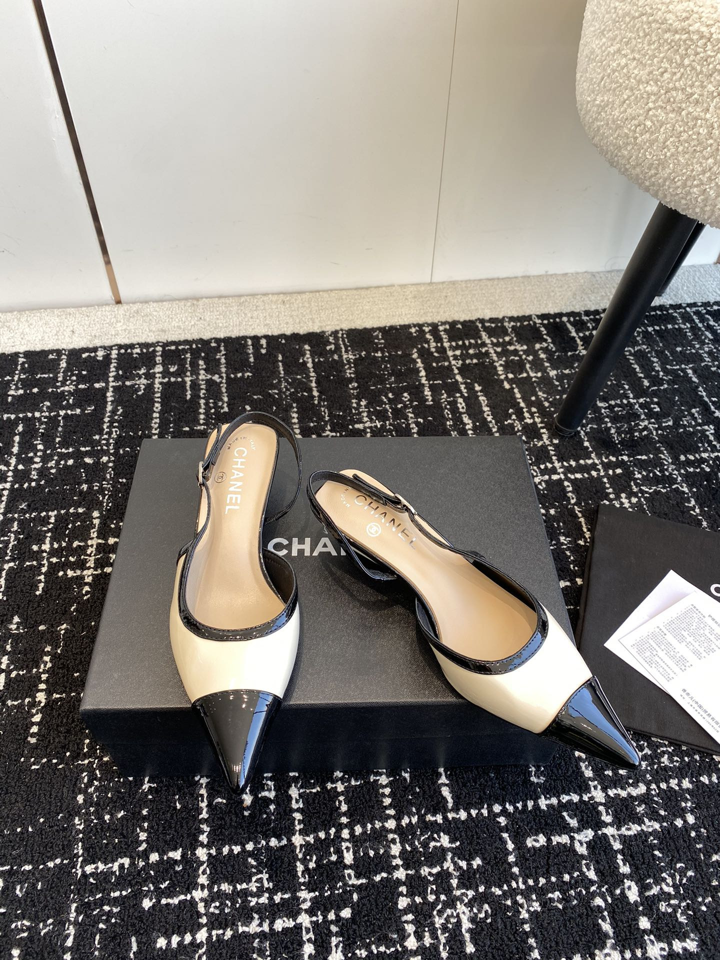 UA Ch*el SLINGBACKS