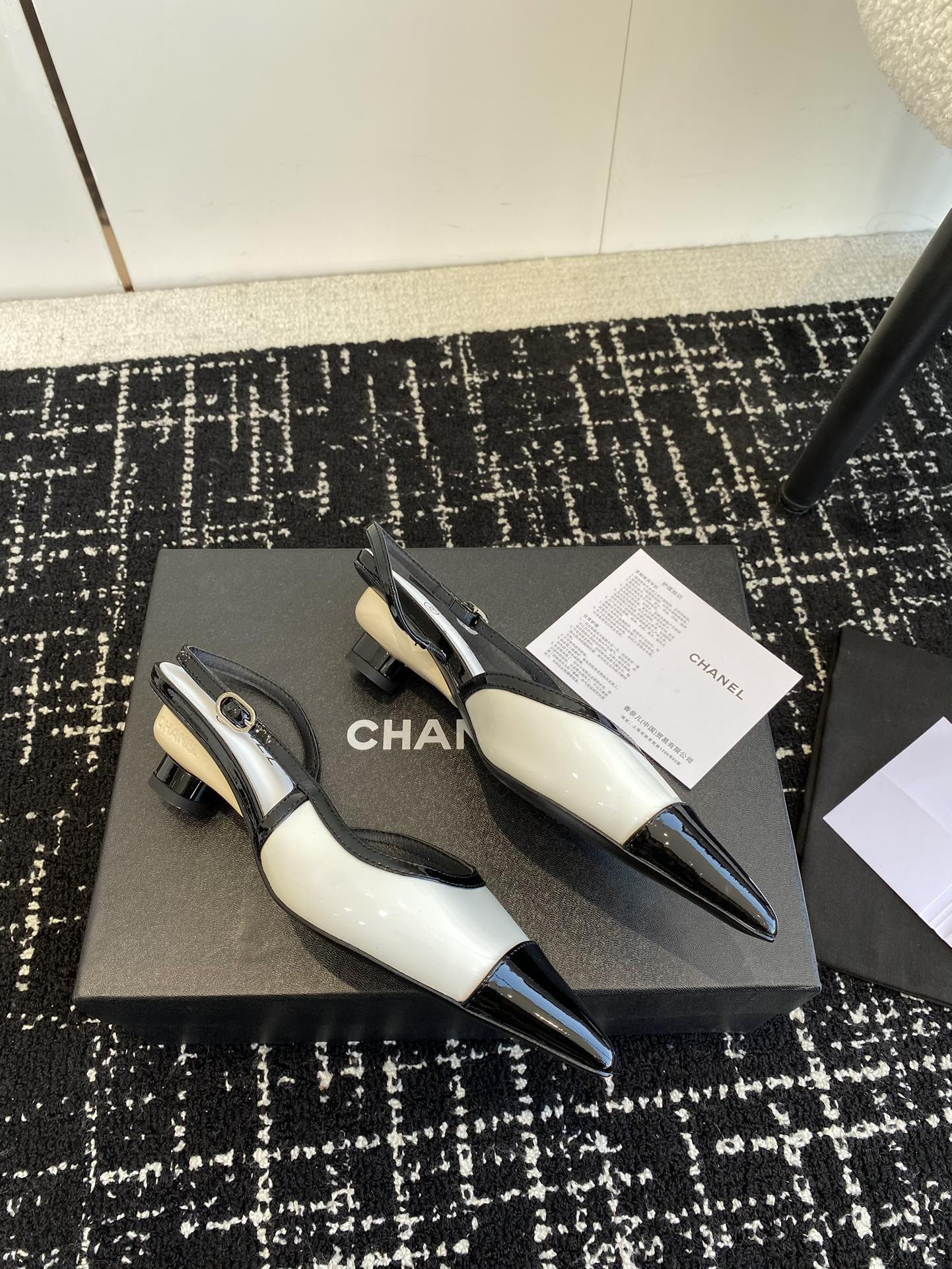 UA Ch*el SLINGBACKS