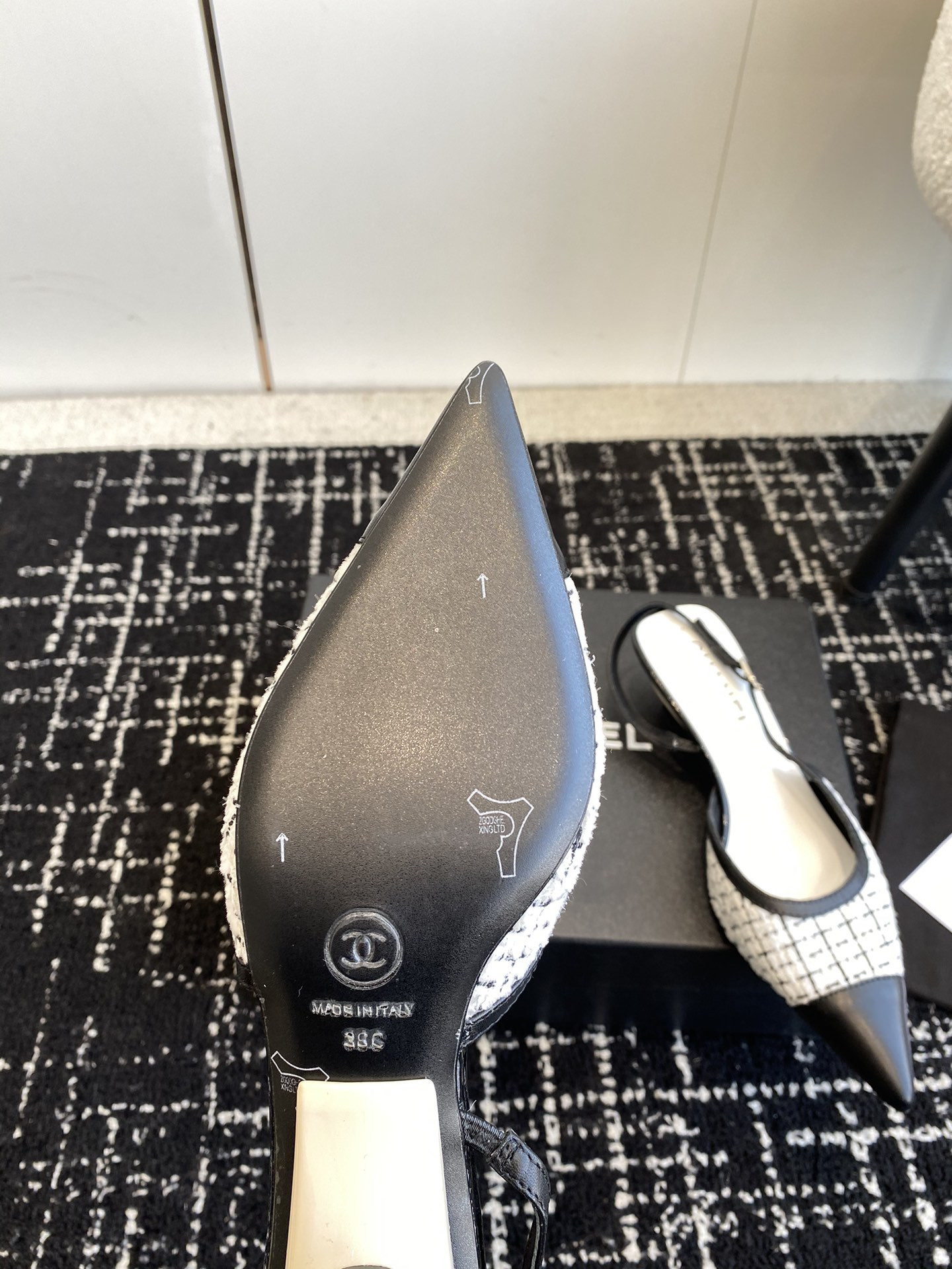 UA Ch*el SLINGBACKS