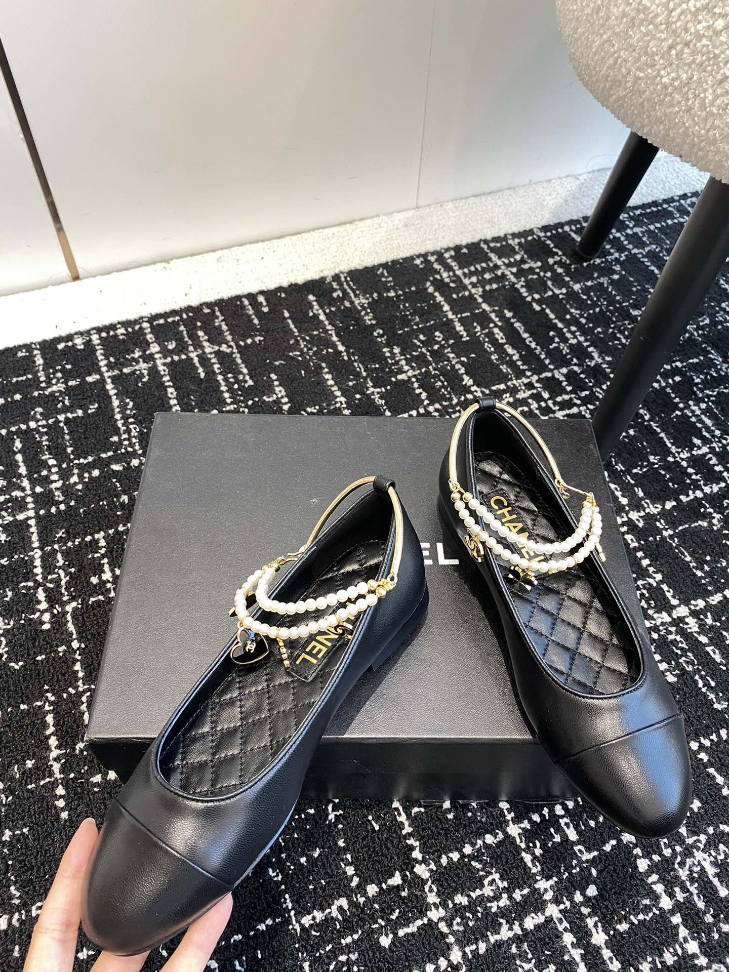 UA Ch*el MARY JANES