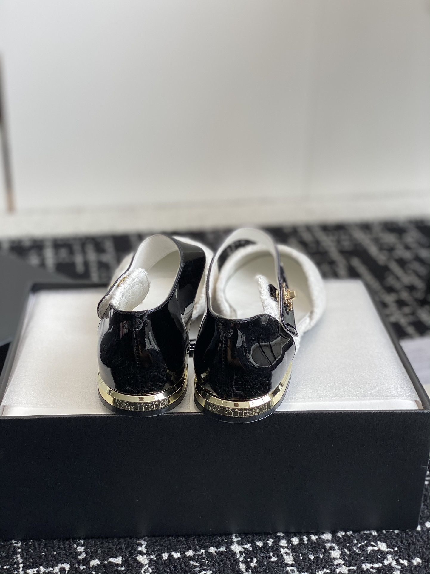 UA Ch*el MARY JANES