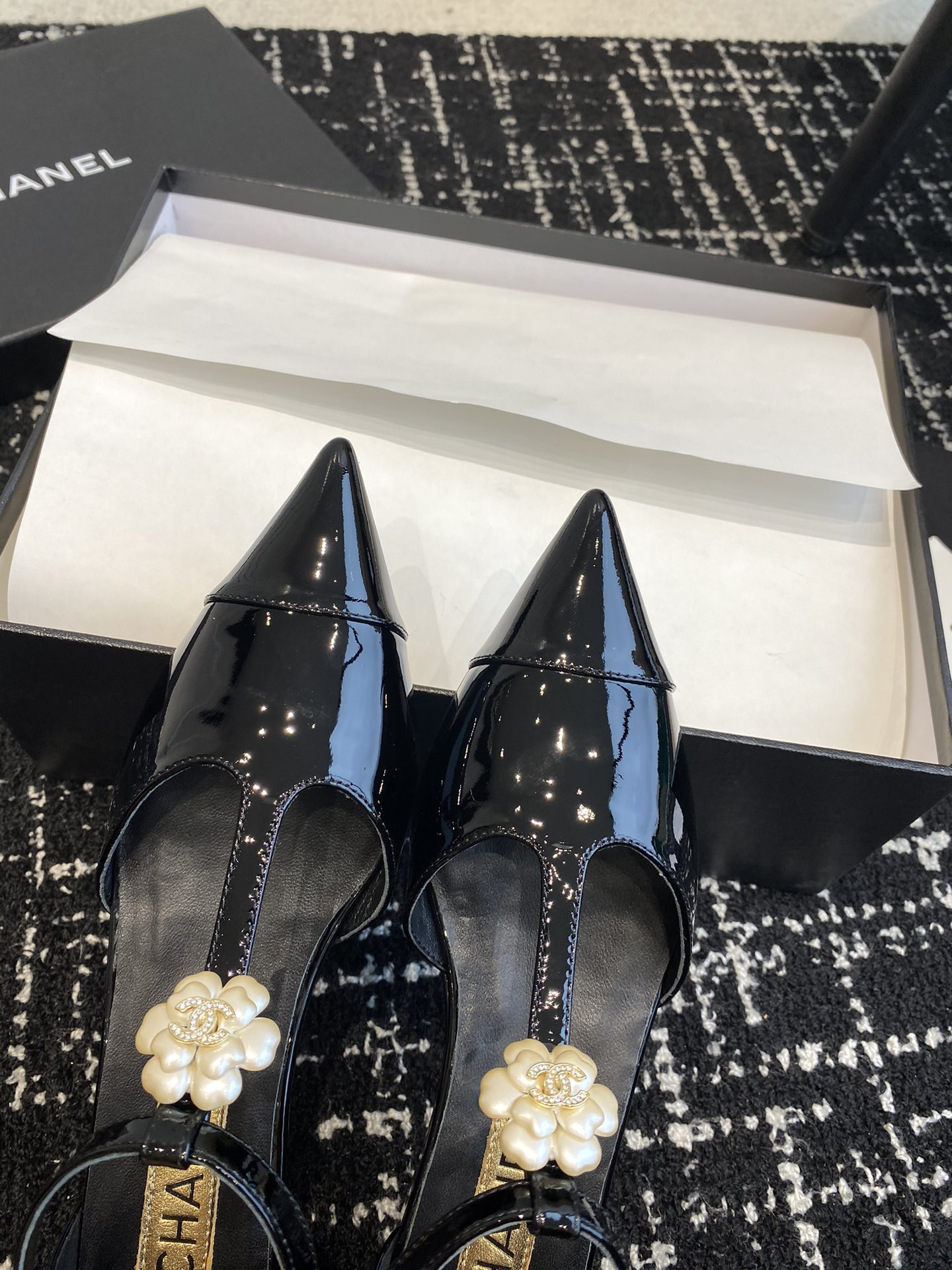 UA Ch*el MARY JANES