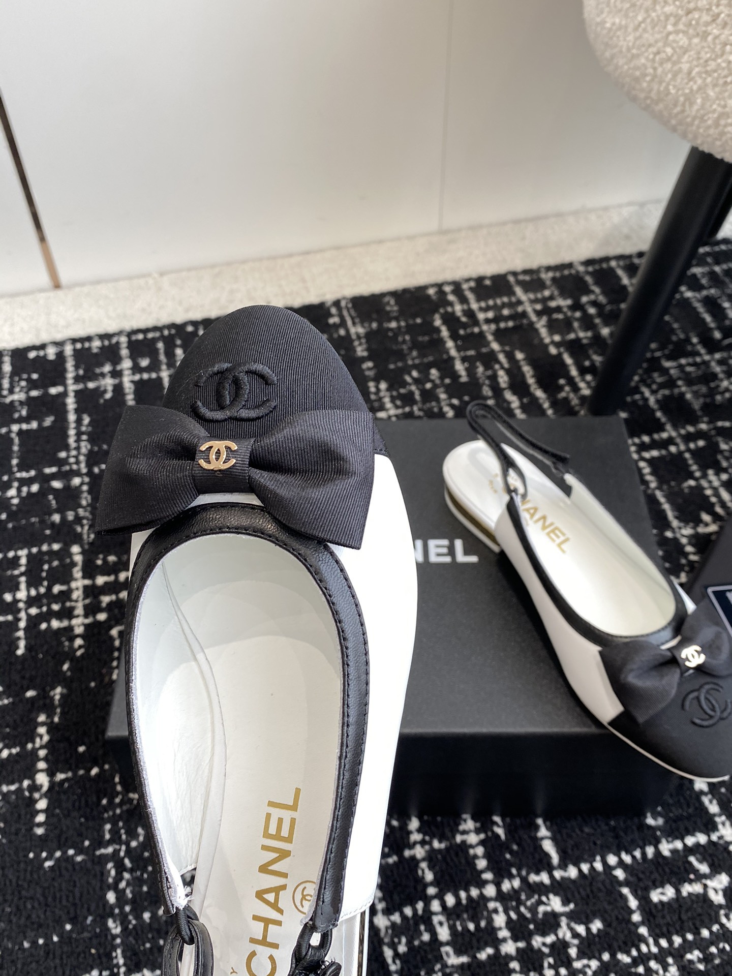 UA Ch*el SLINGBACKS