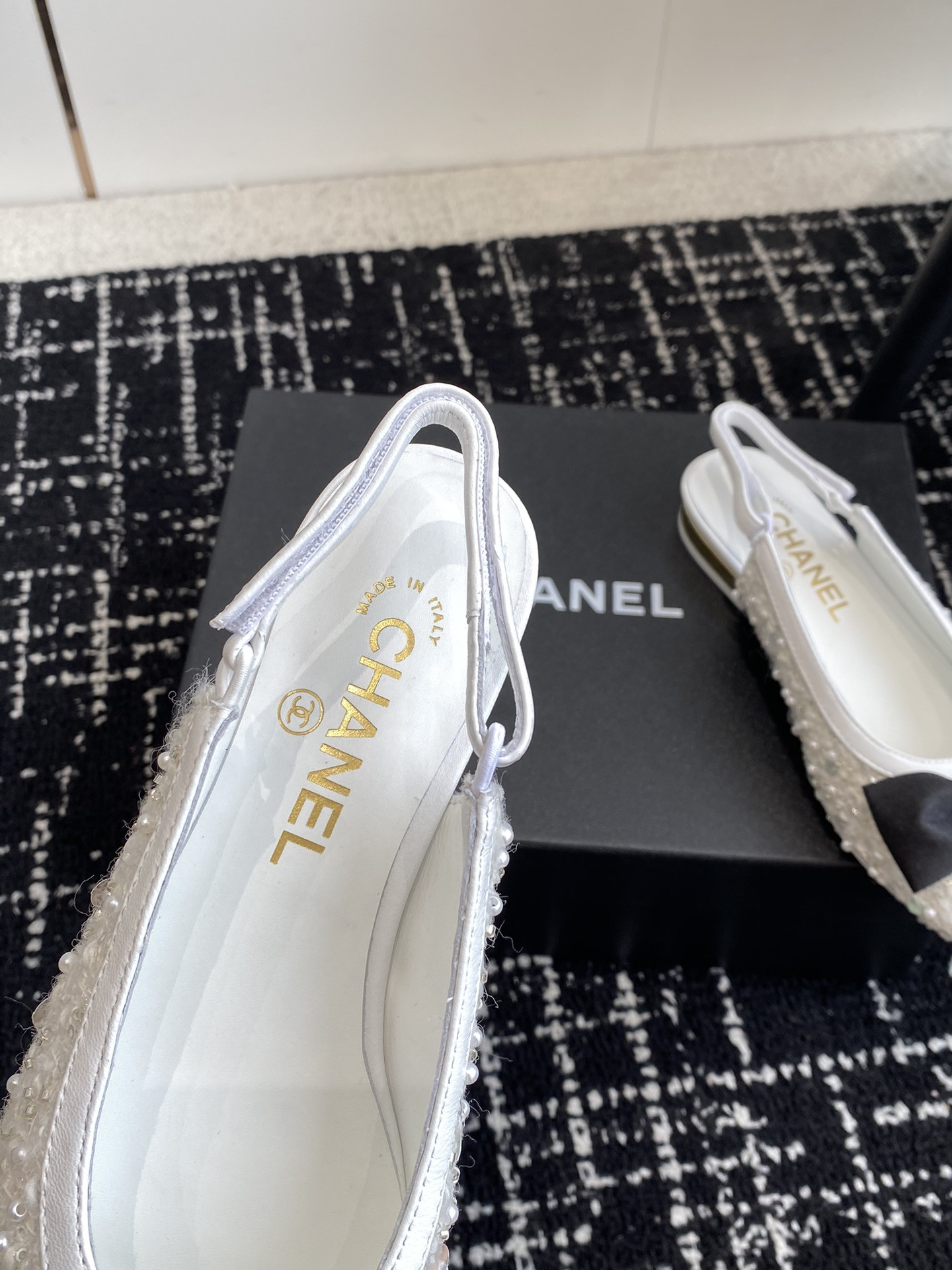 UA Ch*el SLINGBACKS