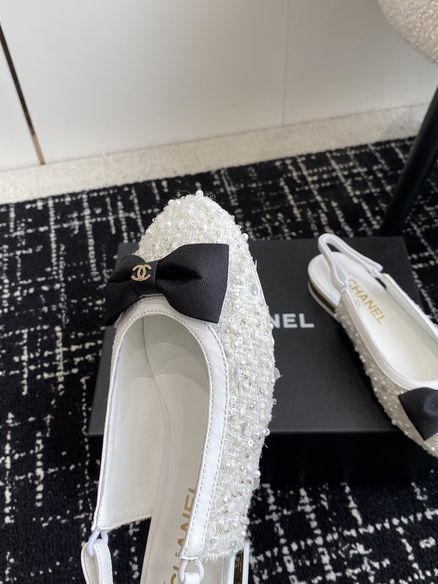 UA Ch*el SLINGBACKS