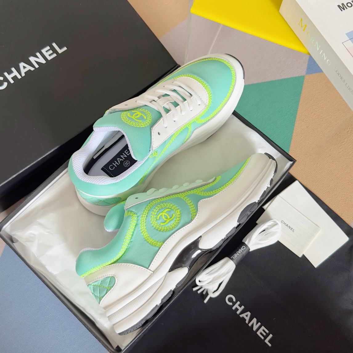 UA Ch*el SNEAKER