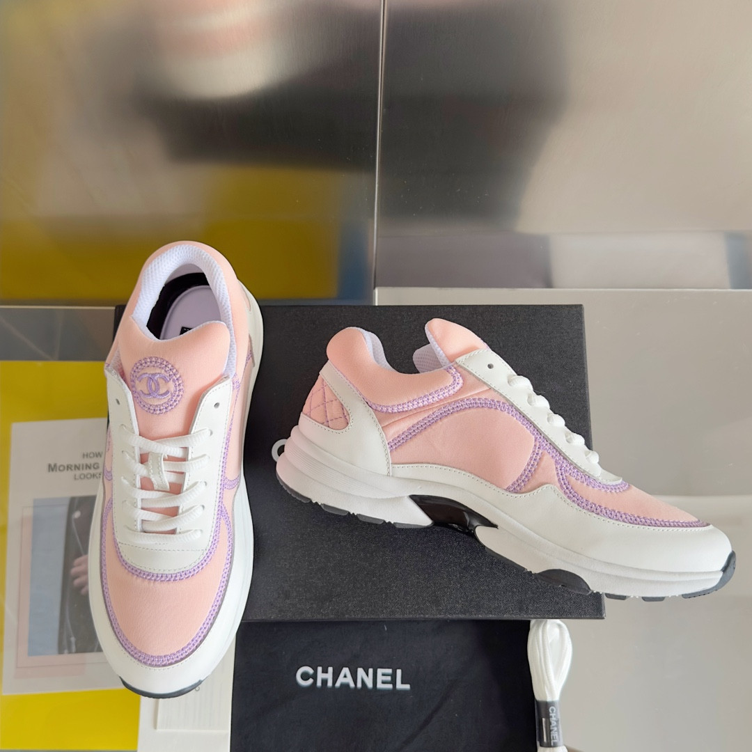 UA Ch*el SNEAKER