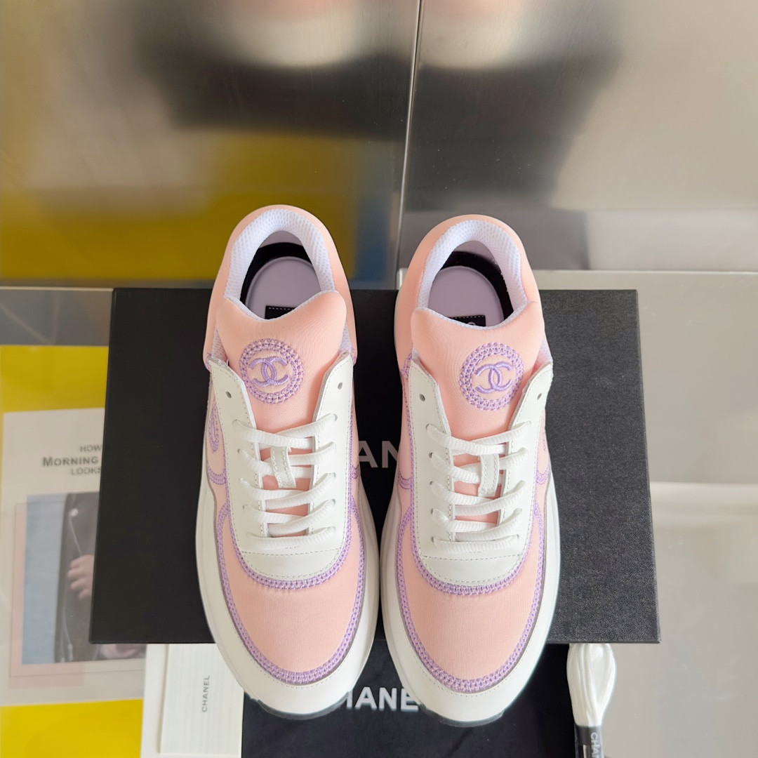 UA Ch*el SNEAKER