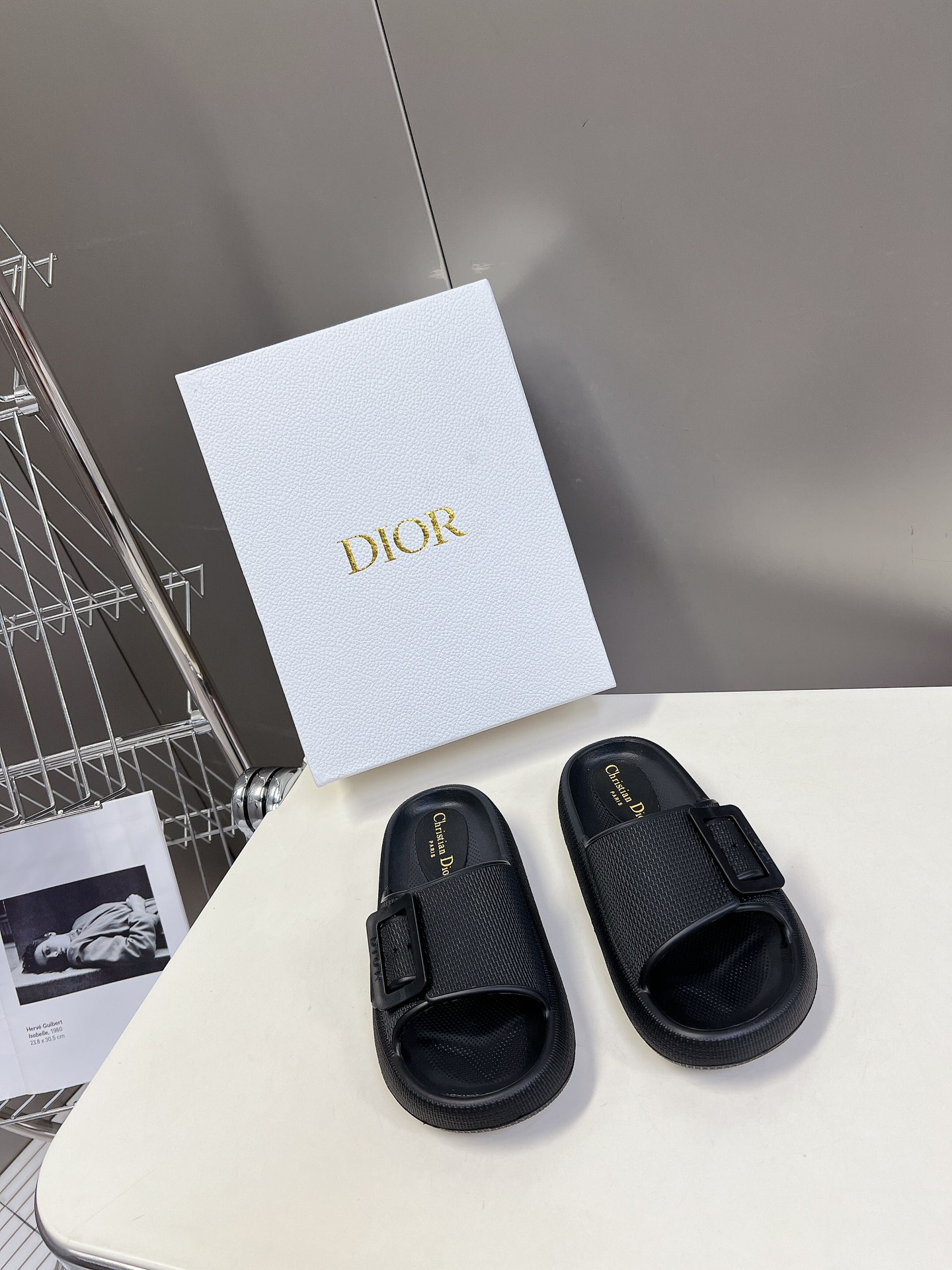 UA D*0r Slide