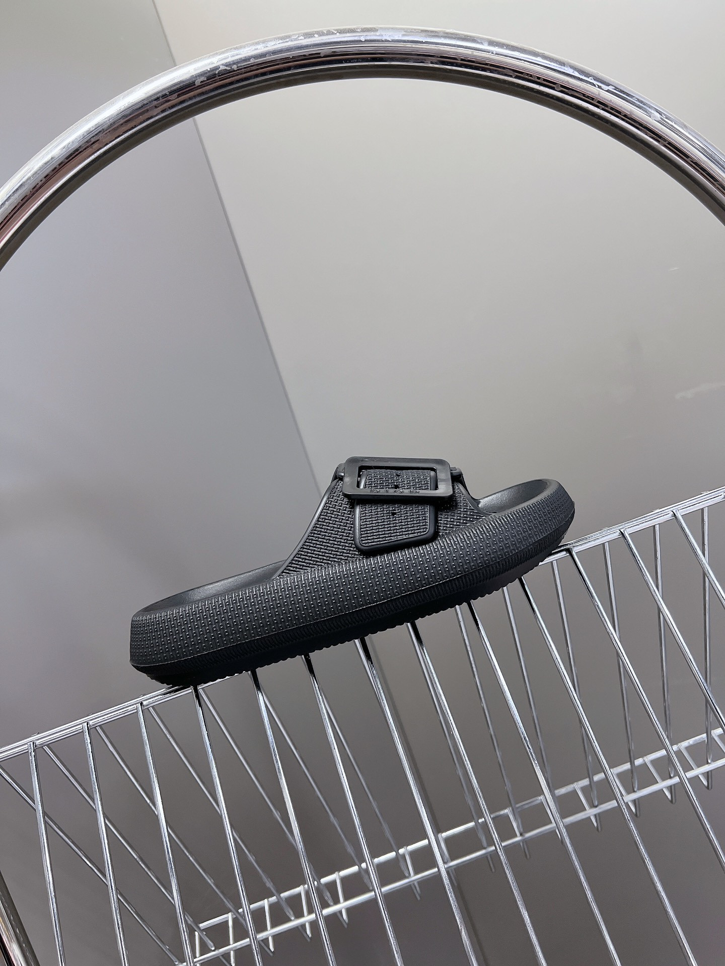 UA D*0r Slide
