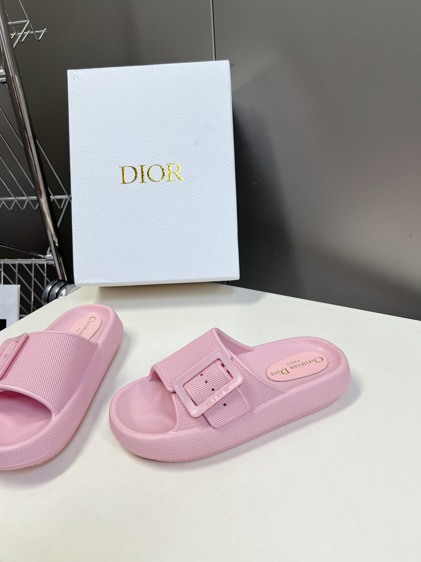 UA D*0r Slide