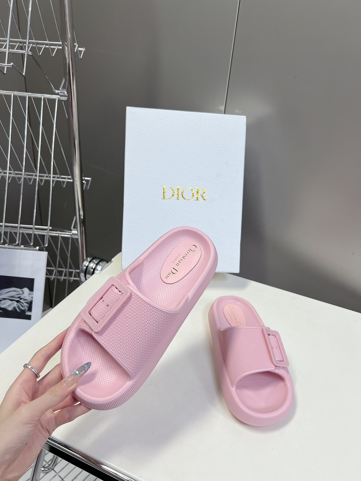 UA D*0r Slide