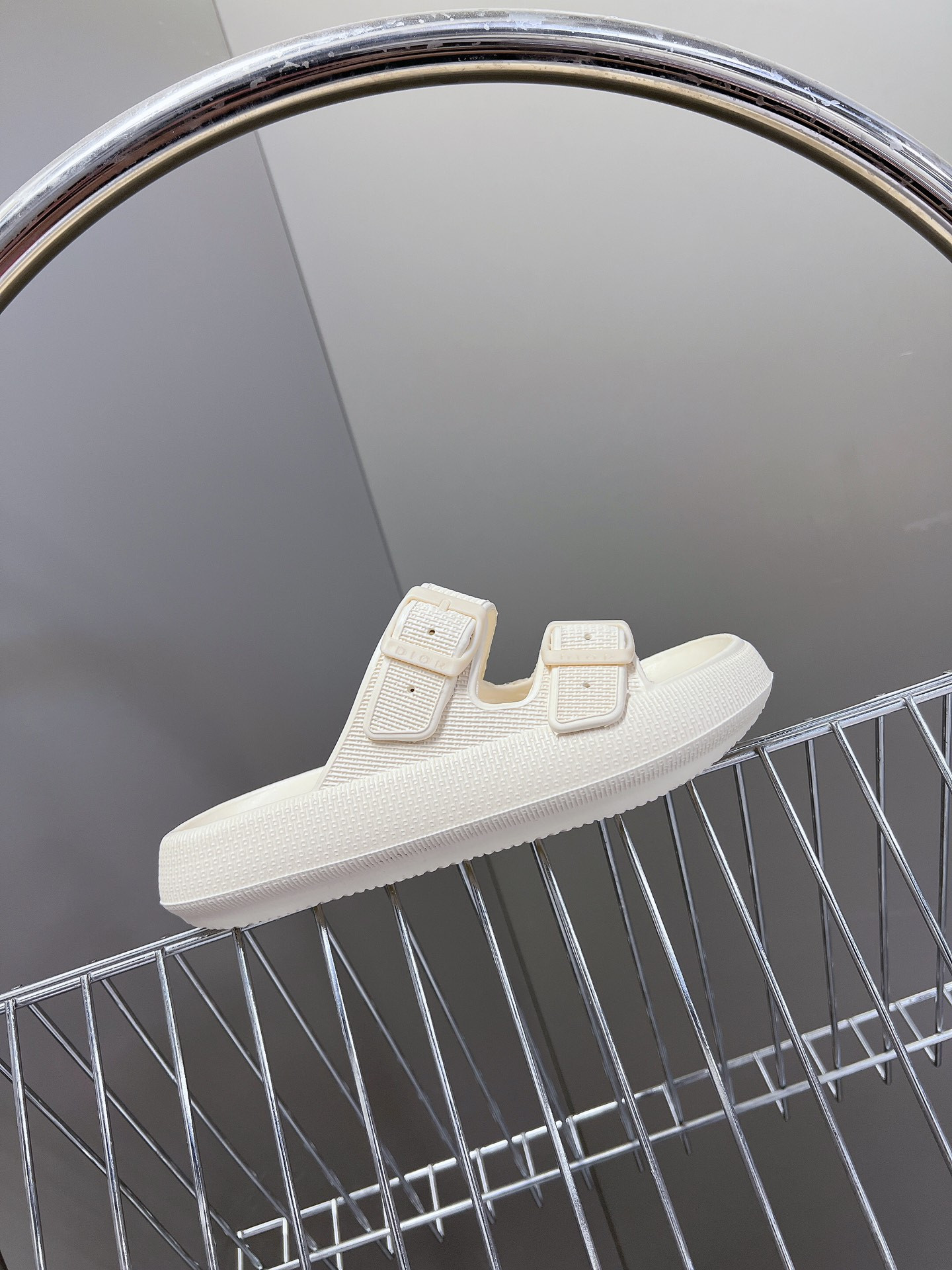 UA D*0r Slide
