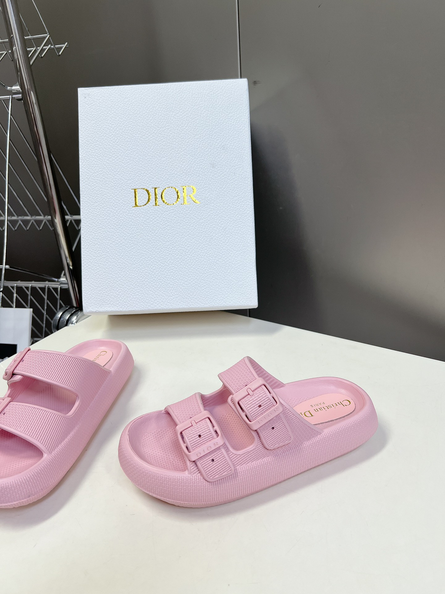 UA D*0r Slide