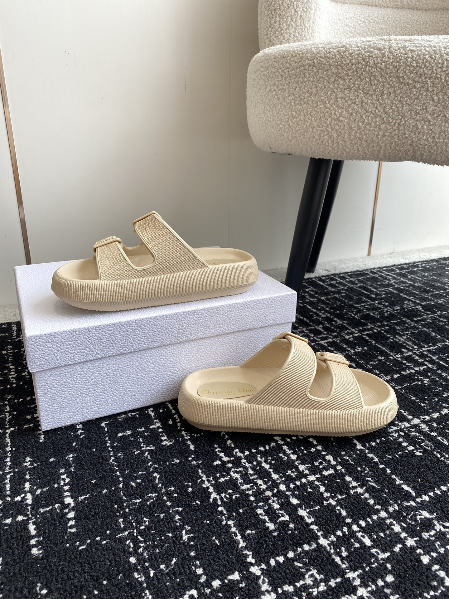 UA D*0r Slide