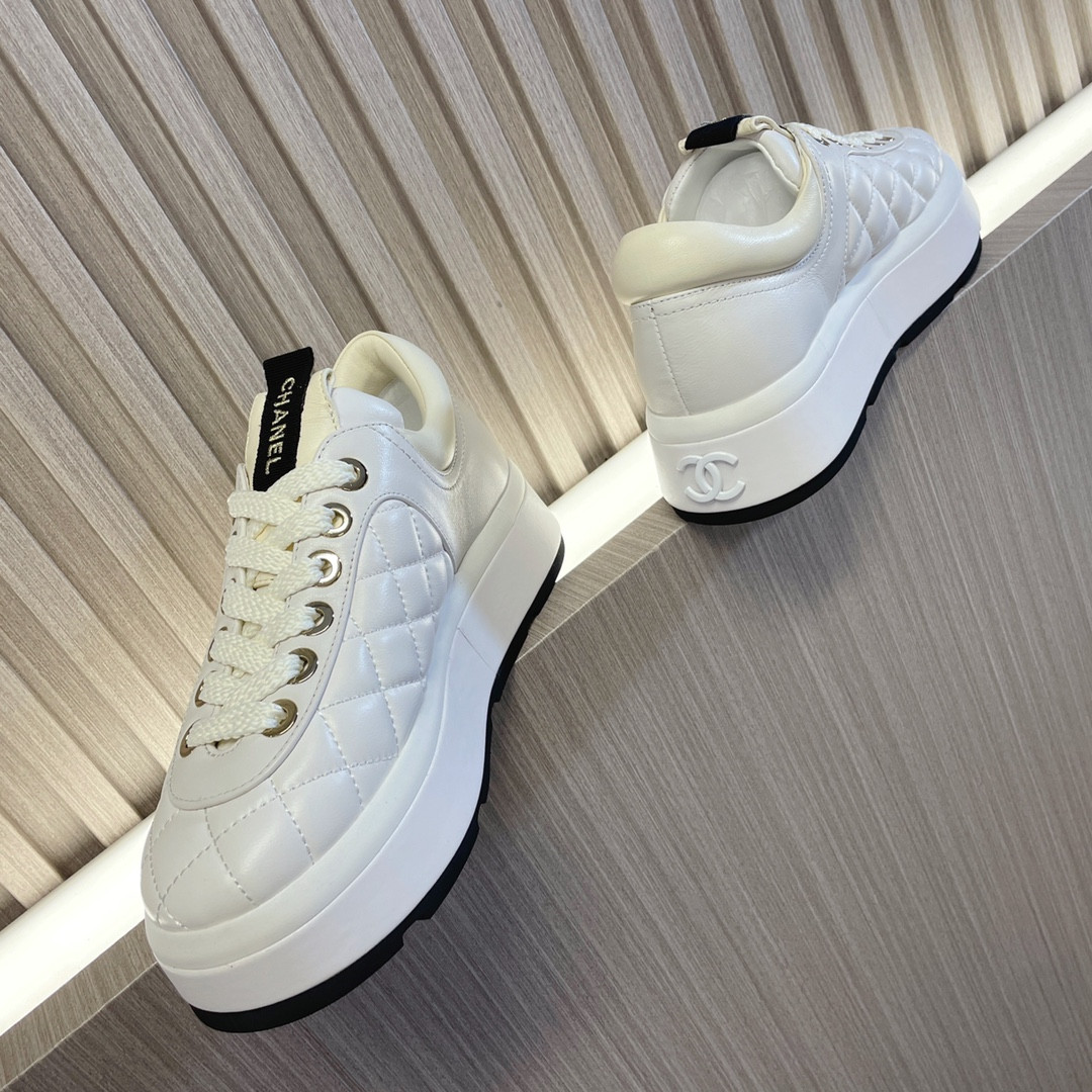 UA Ch*el SNEAKERS