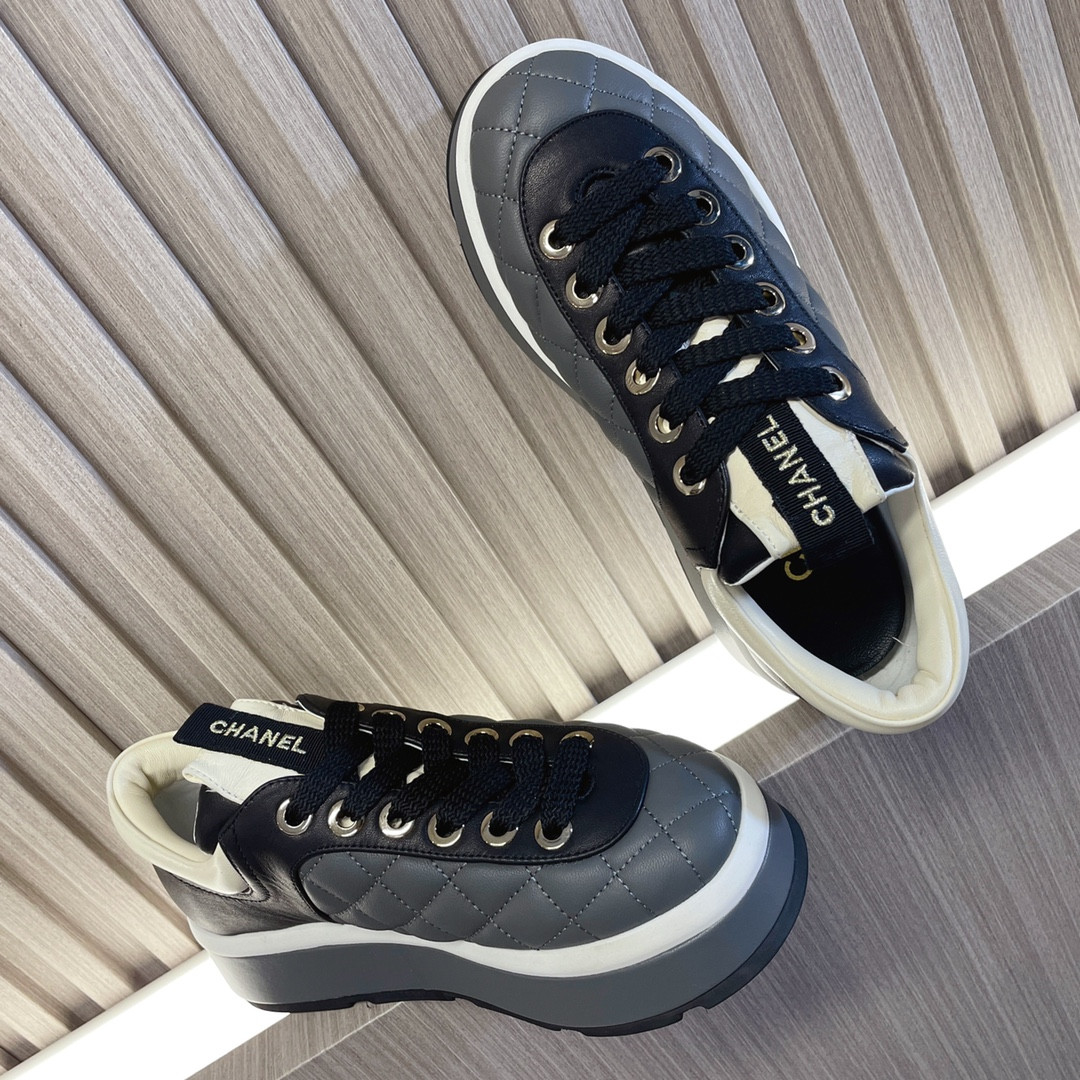 UA Ch*el SNEAKERS
