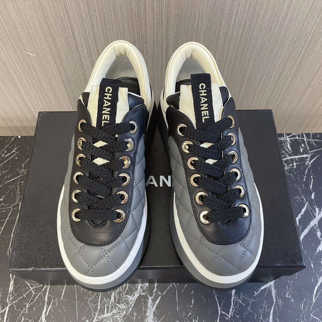 UA Ch*el SNEAKERS