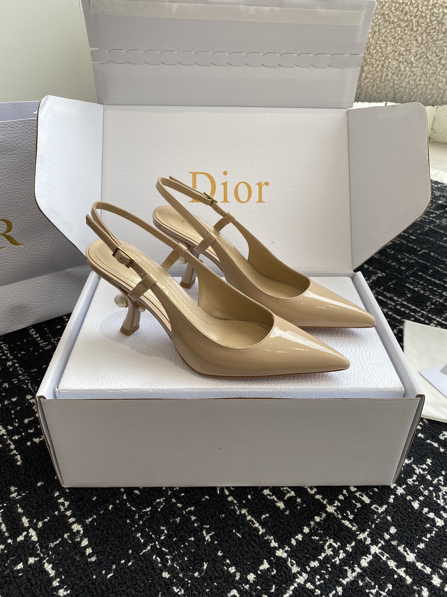 UA D*0r Tribales Slingback Pump