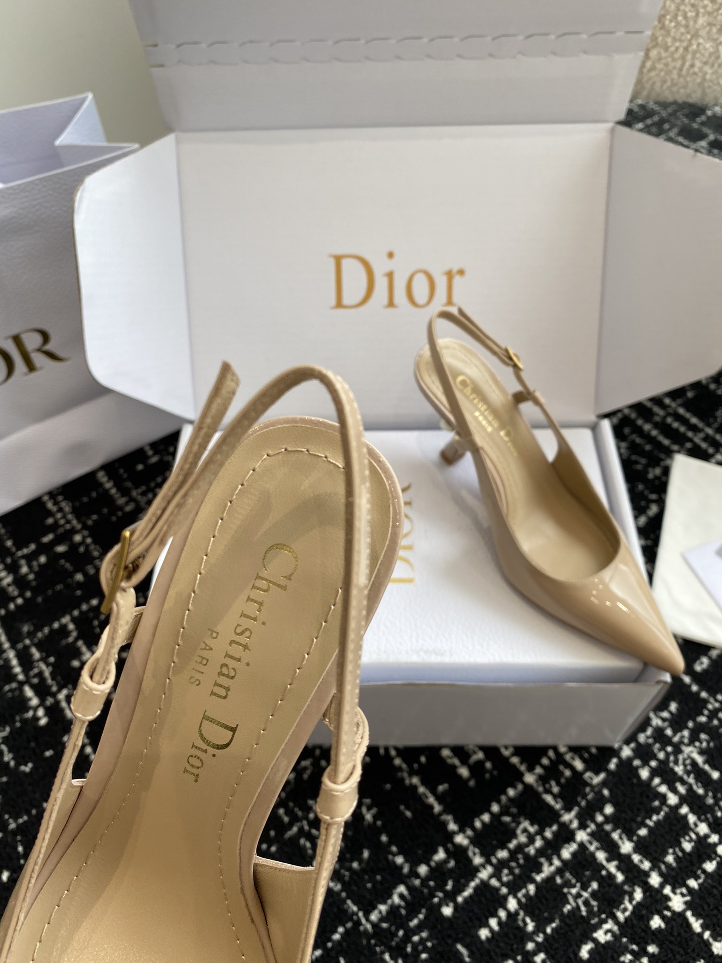 UA D*0r Tribales Slingback Pump